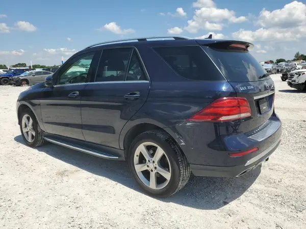 4JGDA5HB4GA775497 2016 MERCEDES-BENZ GLE - Image 2