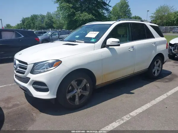 4JGDA5HB4GA791778 2016 MERCEDES-BENZ GLE - Image 2