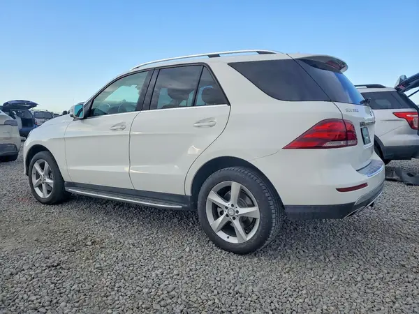4JGDA5HB4GA802536 2016 MERCEDES-BENZ GLE - Image 2