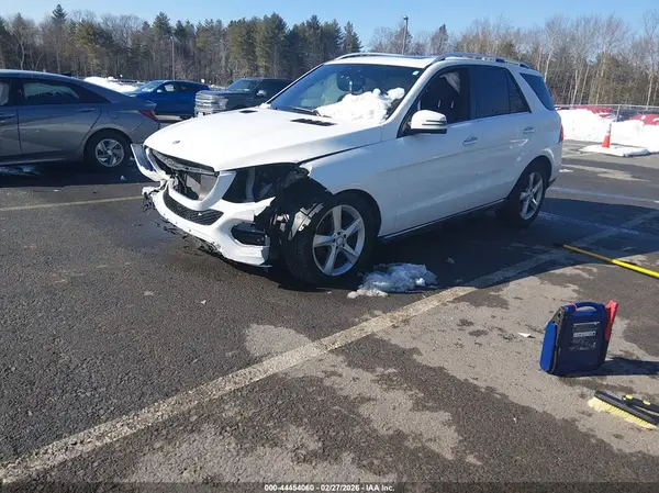 4JGDA5HB4GA810426 2016 MERCEDES-BENZ GLE - Image 2