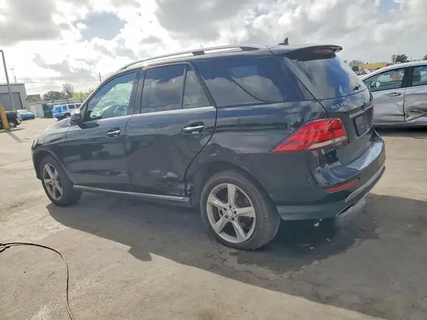 4JGDA5HB4HA825106 2017 MERCEDES-BENZ GLE - Image 2