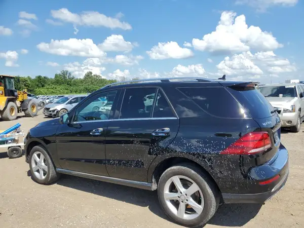 4JGDA5HB4HA869543 2017 MERCEDES-BENZ GLE - Image 2