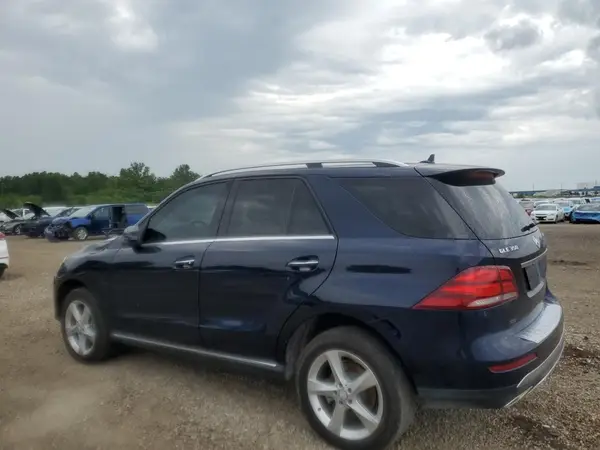 4JGDA5HB4HA878842 2017 MERCEDES-BENZ GLE - Image 2