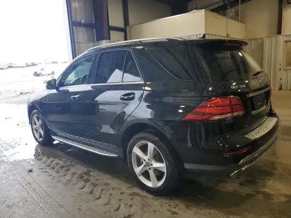 4JGDA5HB4HA928591 2017 MERCEDES-BENZ GLE - Image 2