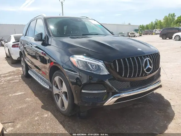 4JGDA5HB4HA940580 2017 MERCEDES-BENZ GLE - Image 1