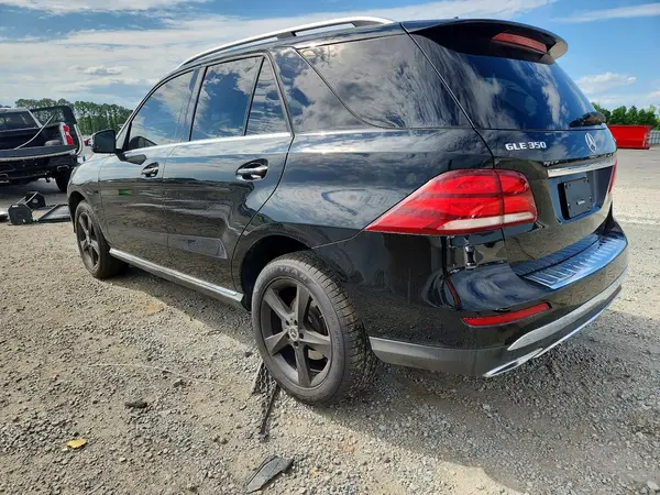 4JGDA5HB4HA945424 2017 MERCEDES-BENZ GLE - Image 2