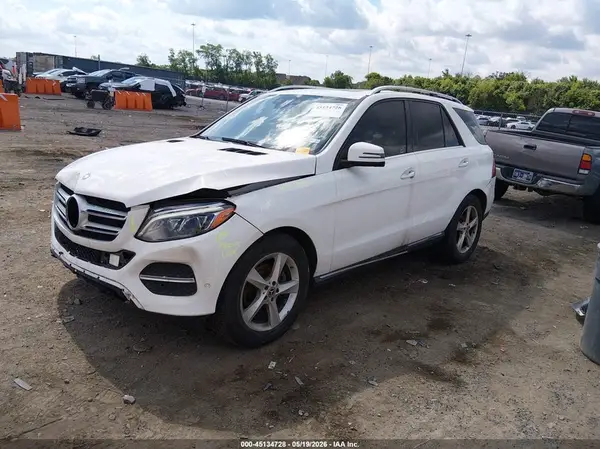 4JGDA5HB4HA946167 2017 MERCEDES-BENZ GLE - Image 2
