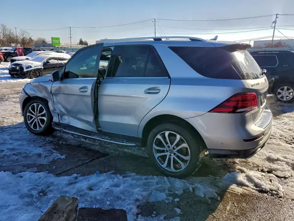 4JGDA5HB4HA975720 2017 MERCEDES-BENZ GLE - Image 2