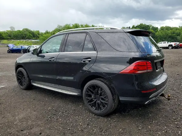 4JGDA5HB4HA977533 2017 MERCEDES-BENZ GLE - Image 2