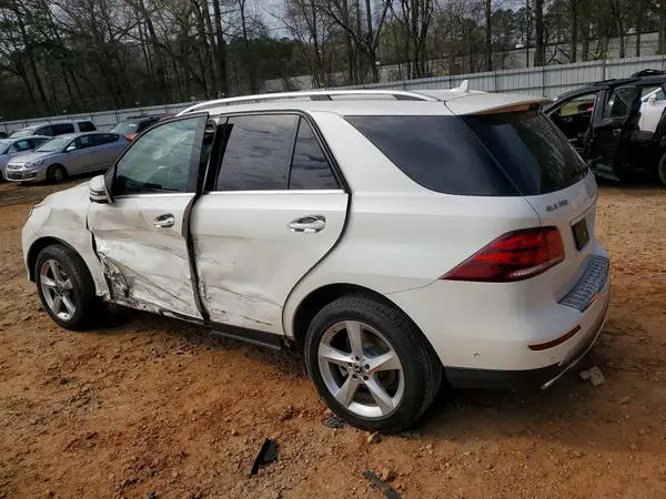 4JGDA5HB4HA985812 2017 MERCEDES-BENZ GLE - Image 2