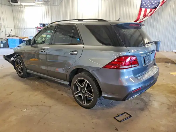 4JGDA5HB4JB002899 2018 MERCEDES-BENZ GLE - Image 2