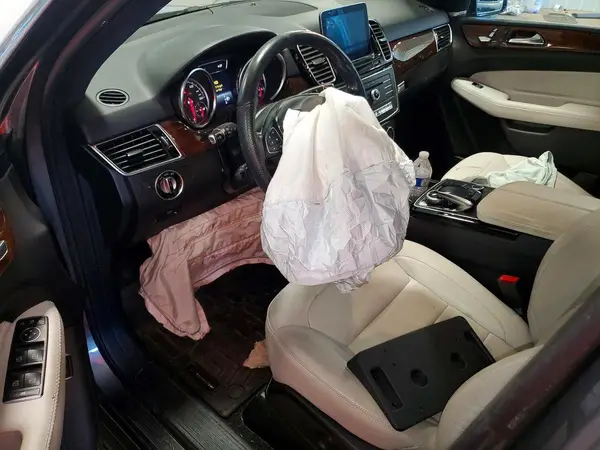 4JGDA5HB4JB002899 2018 MERCEDES-BENZ GLE - Image 8