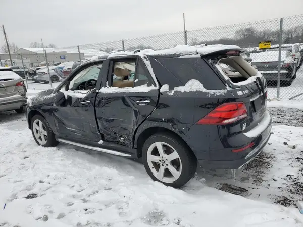 4JGDA5HB4JB024532 2018 MERCEDES-BENZ GLE - Image 2