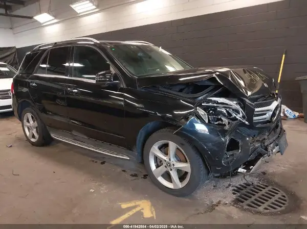 4JGDA5HB4JB036633 2018 MERCEDES-BENZ GLE - Image 1