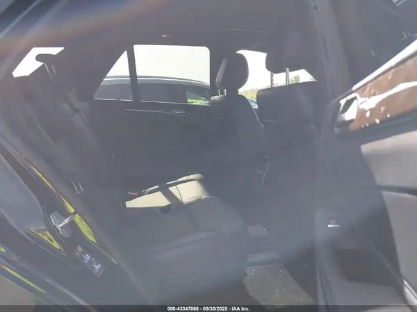 4JGDA5HB4JB043629 2018 MERCEDES-BENZ GLE - Image 8