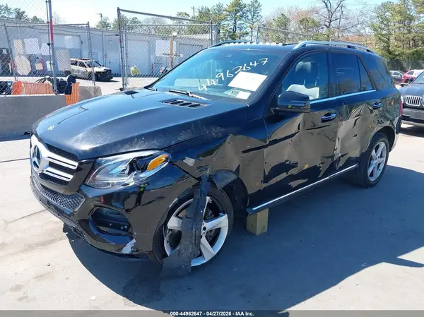 4JGDA5HB4JB047857 2018 MERCEDES-BENZ GLE - Image 2