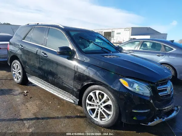 4JGDA5HB4JB080681 2018 MERCEDES-BENZ GLE - Image 1