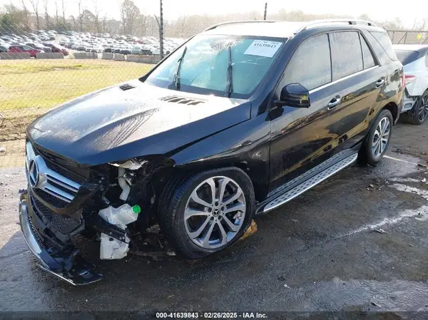 4JGDA5HB4JB080681 2018 MERCEDES-BENZ GLE - Image 2