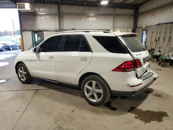 4JGDA5HB4JB085041 2018 MERCEDES-BENZ GLE - Image 2