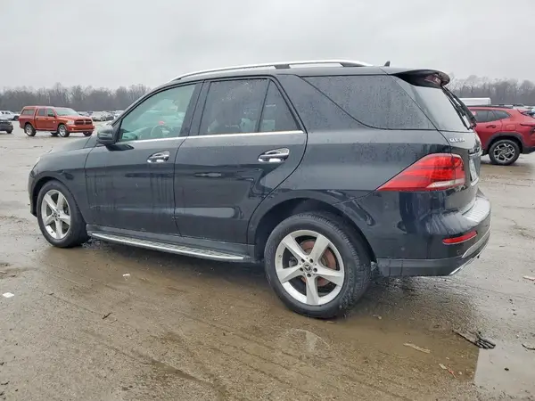 4JGDA5HB4JB105904 2018 MERCEDES-BENZ GLE - Image 2