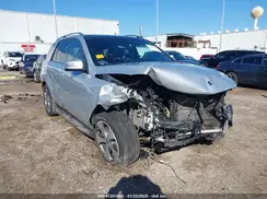 4JGDA5HB4JB117440 2018 MERCEDES-BENZ GLE