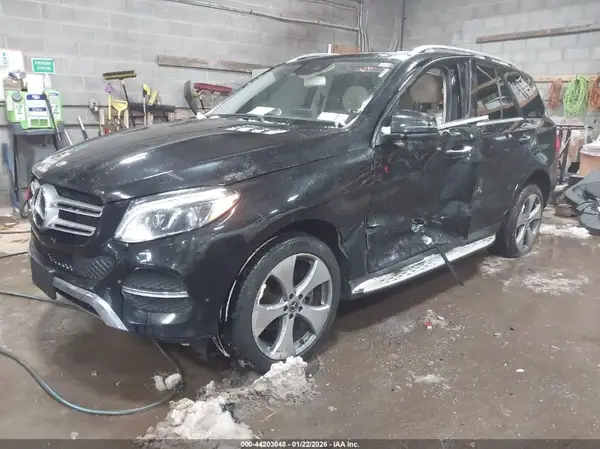 4JGDA5HB4JB179999 2018 MERCEDES-BENZ GLE - Image 2
