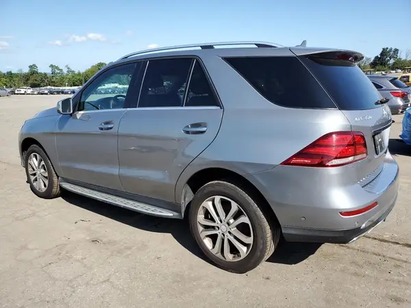 4JGDA5HB5GA631196 2016 MERCEDES-BENZ GLE - Image 2