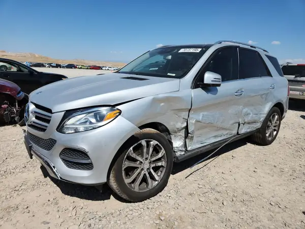 4JGDA5HB5GA635684 2016 MERCEDES-BENZ GLE - Image 1