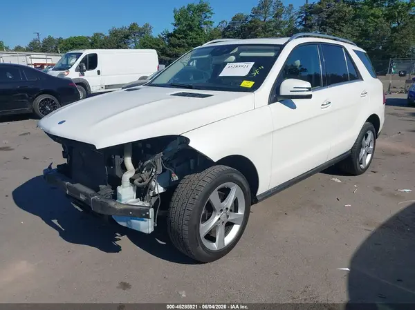 4JGDA5HB5GA642702 2016 MERCEDES-BENZ GLE - Image 2