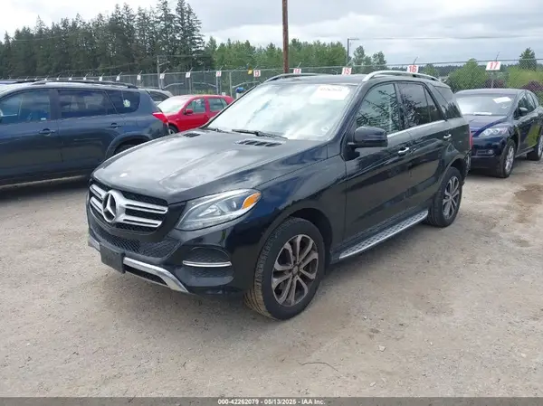 4JGDA5HB5GA653439 2016 MERCEDES-BENZ GLE - Image 2