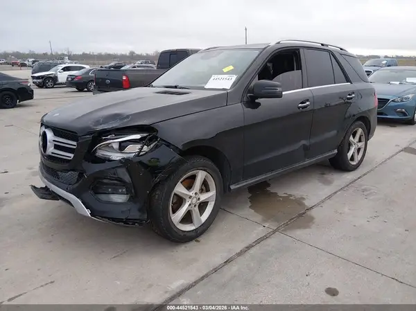4JGDA5HB5GA714577 2016 MERCEDES-BENZ GLE - Image 2