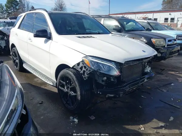 4JGDA5HB5HA816527 2017 MERCEDES-BENZ GLE - Image 1