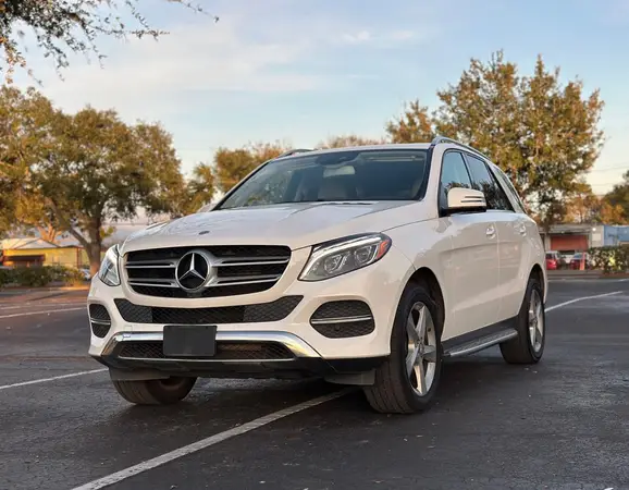 4JGDA5HB5HA826653 2017 MERCEDES-BENZ GLE - Image 2