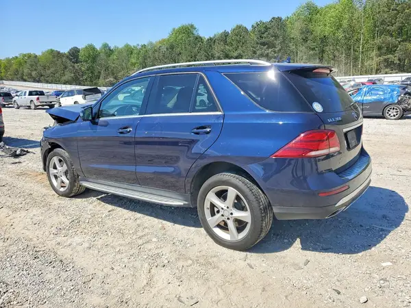 4JGDA5HB5HA878350 2017 MERCEDES-BENZ GLE - Image 2