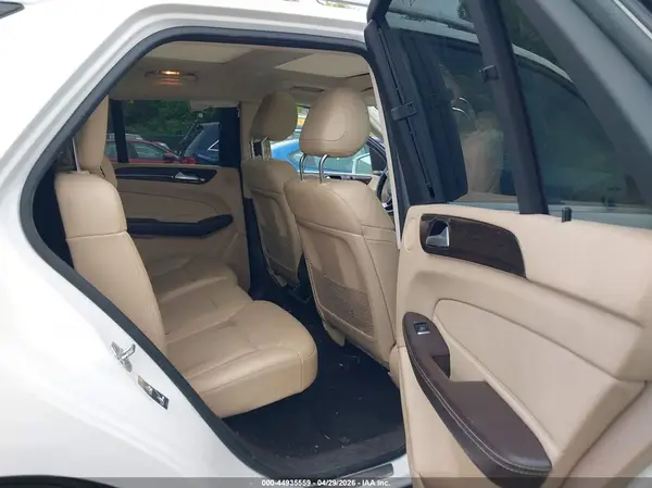 4JGDA5HB5HA899070 2017 MERCEDES-BENZ GLE - Image 8