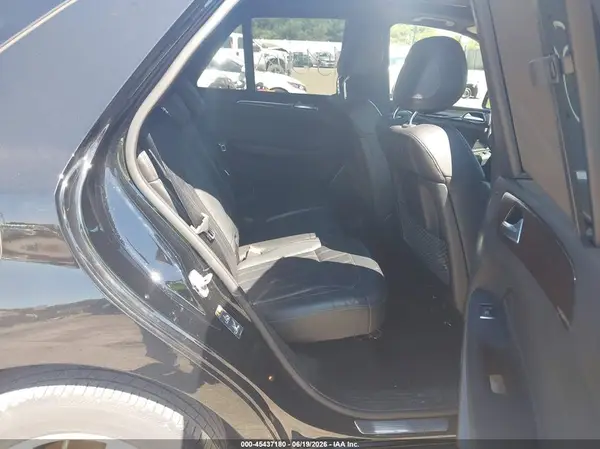 4JGDA5HB5HA901920 2017 MERCEDES-BENZ GLE - Image 8