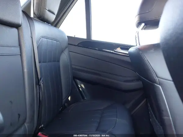 4JGDA5HB5HA902078 2017 MERCEDES-BENZ GLE - Image 8
