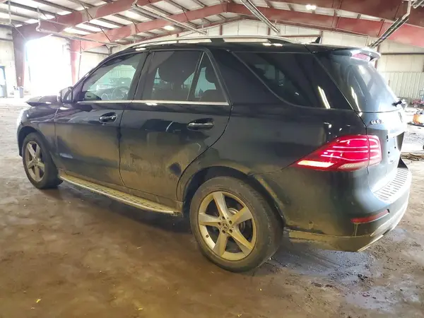 4JGDA5HB5HA916787 2017 MERCEDES-BENZ GLE - Image 2