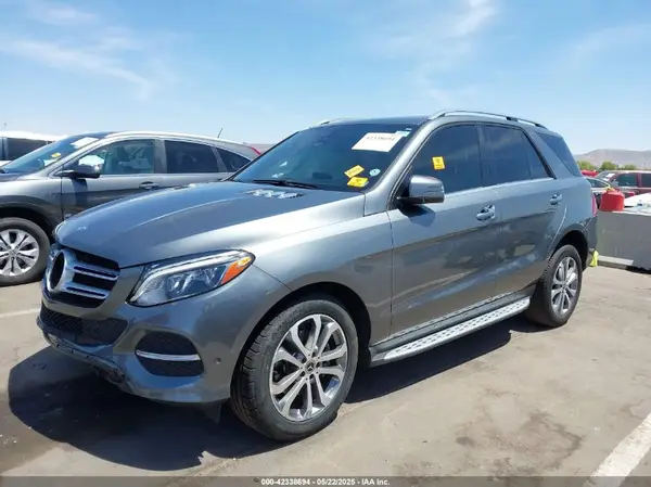 4JGDA5HB5HA929989 2017 MERCEDES-BENZ GLE - Image 2