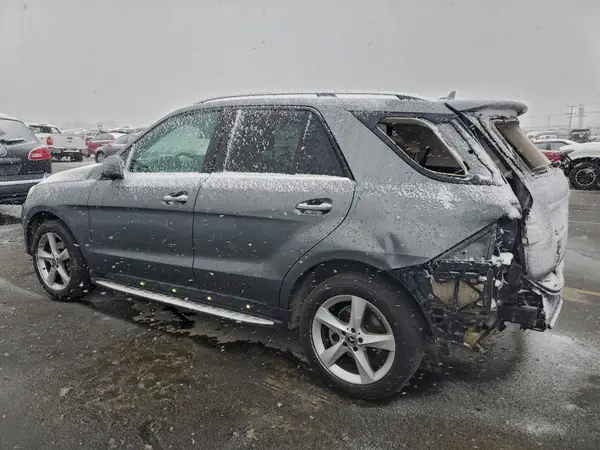 4JGDA5HB5HA930124 2017 MERCEDES-BENZ GLE - Image 2
