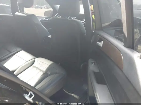 4JGDA5HB5HA946128 2017 MERCEDES-BENZ GLE - Image 8