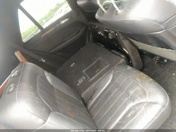 4JGDA5HB5HA947649 2017 MERCEDES-BENZ GLE - Image 8