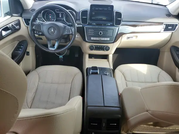 4JGDA5HB5HA953743 2017 MERCEDES-BENZ GLE - Image 8