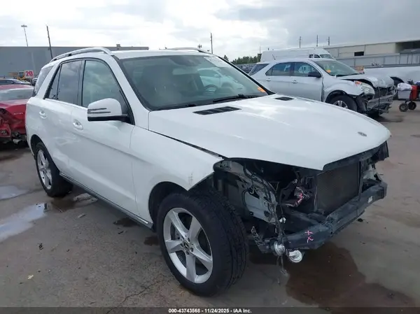 4JGDA5HB5HA968307 2017 MERCEDES-BENZ GLE