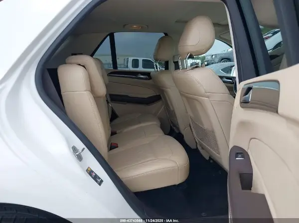 4JGDA5HB5HA968307 2017 MERCEDES-BENZ GLE - Image 8