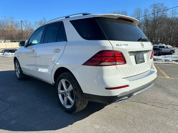 4JGDA5HB5HA983759 2017 MERCEDES-BENZ GLE - Image 2