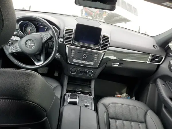 4JGDA5HB5JB070208 2018 MERCEDES-BENZ GLE - Image 8