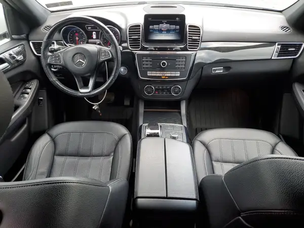 4JGDA5HB5JB082858 2018 MERCEDES-BENZ GLE - Image 8