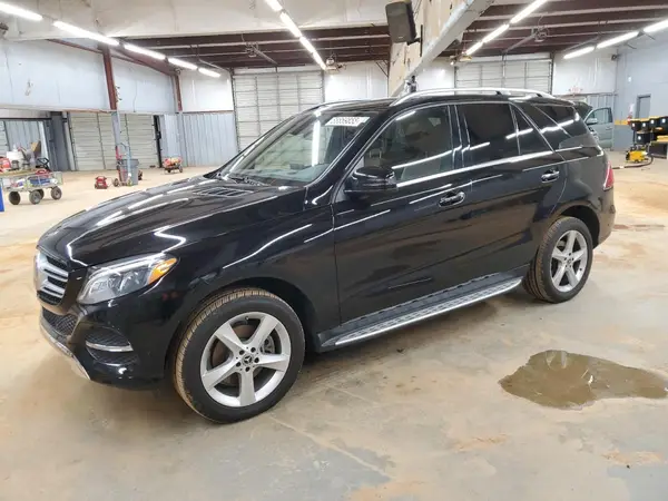 4JGDA5HB5JB135882 2018 MERCEDES-BENZ GLE - Image 1