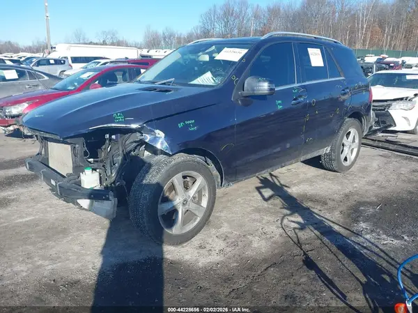 4JGDA5HB5JB142315 2018 MERCEDES-BENZ GLE - Image 2